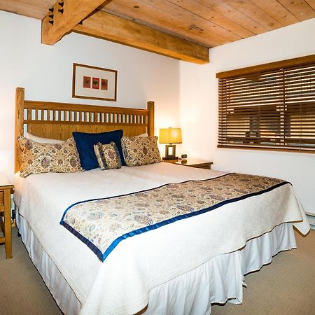 Lift One - Stylish Three-Bedroom With Back Door Patio Aspen Exterior foto